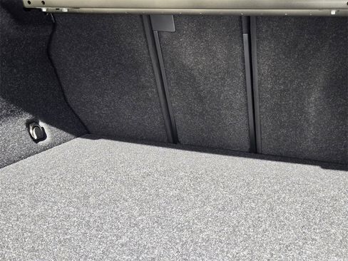 New 2026 BMW i5 eDrive40 image 34