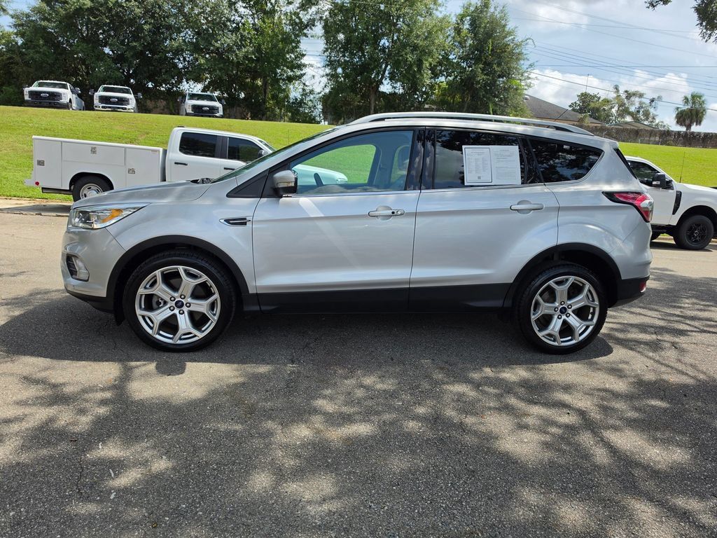 Used 2017 Ford Escape Titanium w/ Equipment Group 301A FWD image 2