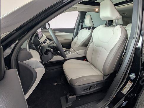 New 2026 INFINITI QX60 Pure w/ Cargo Package image 5