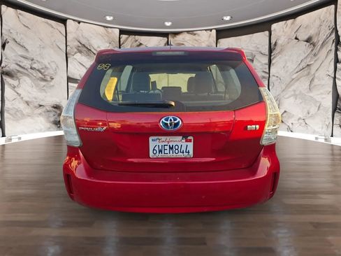 Used 2012 Toyota Prius V Three image 7