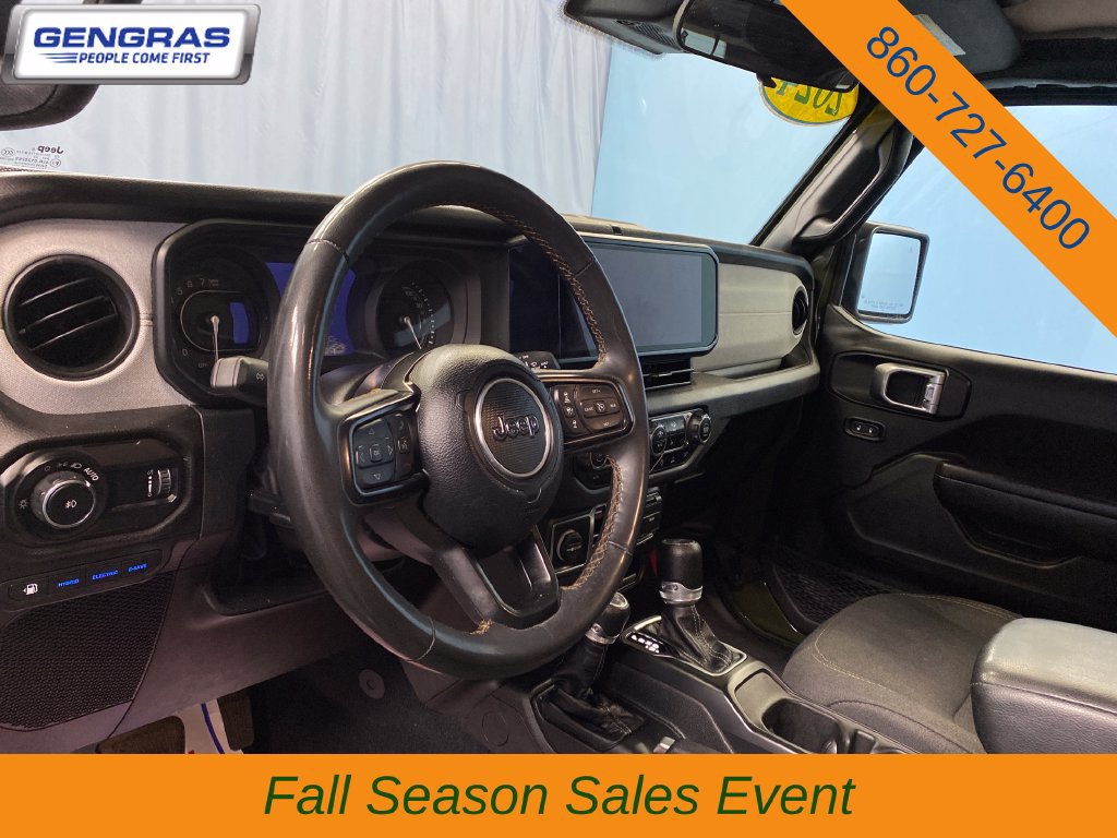 Used 2024 Jeep Wrangler Unlimited AWD/4WD image 12