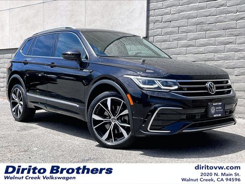 Certified 2024 Volkswagen Tiguan SEL R-Line AWD/4WD image 1