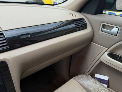 Used 2007 Mercury Montego Premier FWD image 10