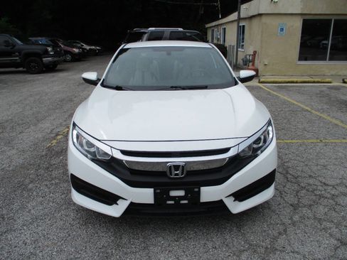 Used 2018 Honda Civic LX image 11