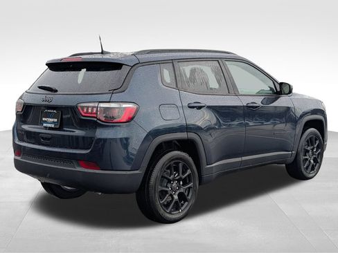 New 2026 Jeep Compass Latitude AWD/4WD image 2
