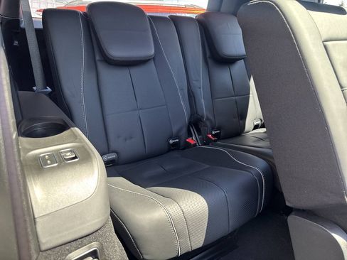 Used 2024 Mercedes-Benz GLS 580 4MATIC w/ Warmth & Comfort Package image 21