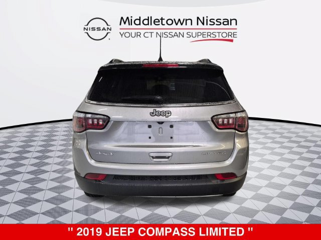Used 2019 Jeep Compass Limited AWD/4WD image 3