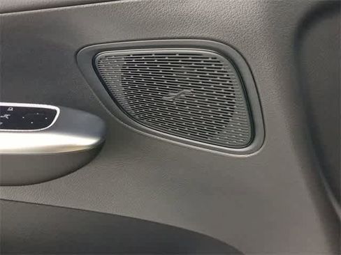 Certified 2026 Mercedes-Benz GLC 300 4MATIC image 31