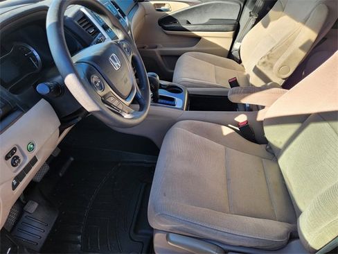 Used 2017 Honda Pilot LX image 7