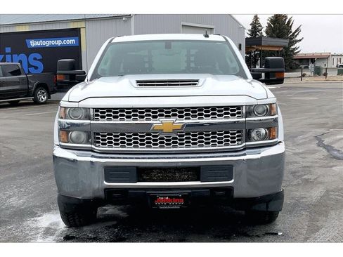 Used 2019 Chevrolet Silverado 3500 W/T w/ WT Convenience Package image 3