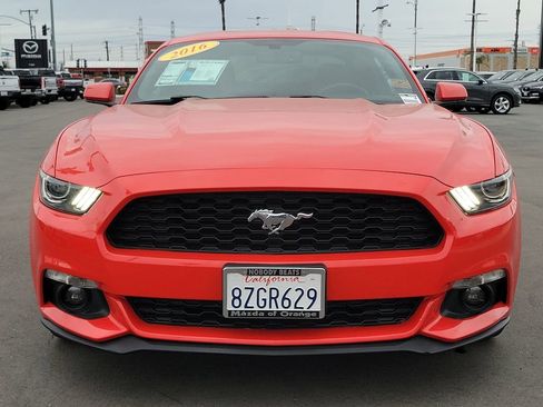 Used 2016 Ford Mustang Coupe image 22