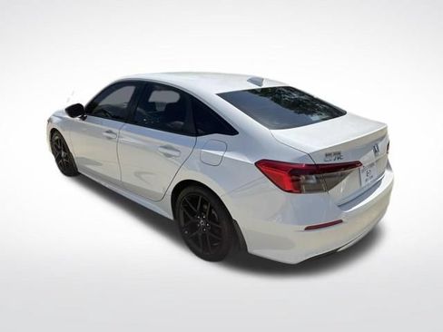 Used 2024 Honda Civic Sport image 5