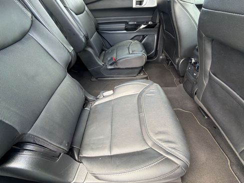 Used 2022 Ford Explorer ST w/ Equipment Group 401A RWD image 34