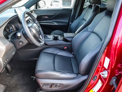 Certified 2024 Toyota Venza Nightshade AWD/4WD image 9