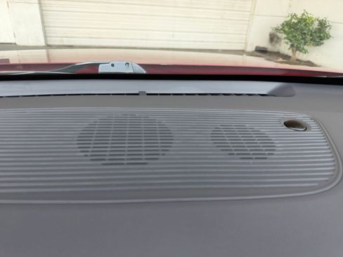 Used 2025 Hyundai Kona SEL image 17