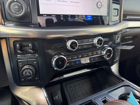 New 2026 Ford F150 King Ranch w/ Equipment Group 601A High image 36