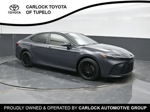 Used 2026 Toyota Camry LE FWD image 6