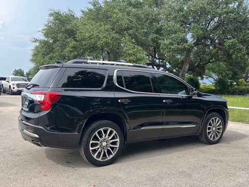 Used 2021 GMC Acadia Denali w/ Denali Technology Package FWD image 5