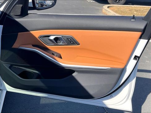 Used 2024 BMW 330i xDrive Sedan w/ Premium Package image 25