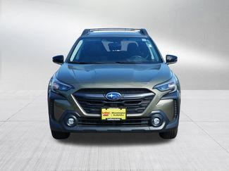 Used 2025 Subaru Outback Premium AWD/4WD video 2