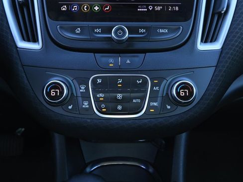 Used 2024 Chevrolet Malibu LT image 18