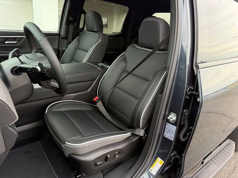 New 2026 GMC Sierra EV Elevation image 13