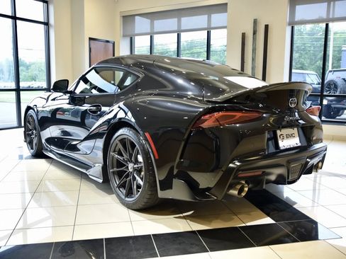 Used 2024 Toyota Supra RWD image 4