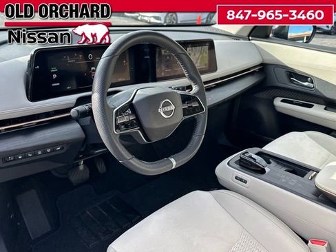 Used 2023 Nissan Ariya AWD image 14