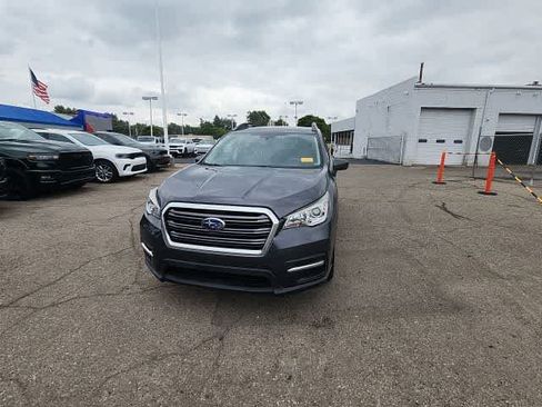 Used 2019 Subaru Ascent Premium AWD/4WD image 3