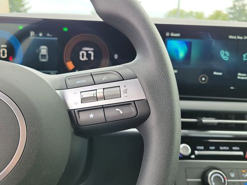 New 2025 Hyundai Santa Cruz SE image 24