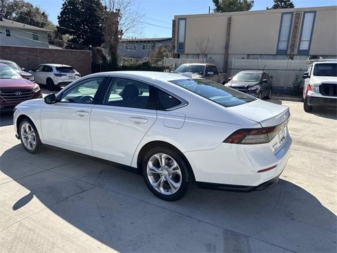 Used 2023 Honda Accord LX image 5