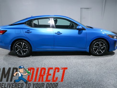 Used 2024 Nissan Sentra SV FWD image 6