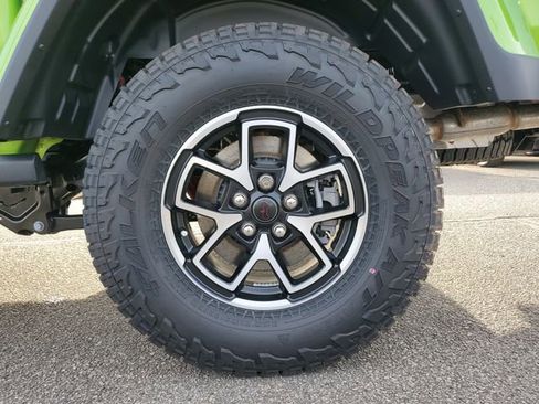 New 2026 Jeep Gladiator Rubicon image 14