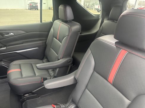 Used 2024 Chevrolet Traverse RS w/ LPO, Floor Liner Package image 12