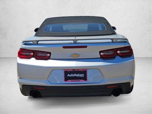 Used 2019 Chevrolet Camaro LT RWD image 6