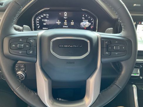 Used 2024 GMC Sierra 1500 Denali w/ Denali Reserve Package AWD/4WD image 11