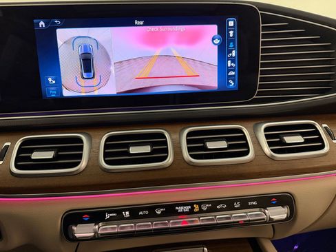 Used 2024 Mercedes-Benz GLE 350 4MATIC image 30