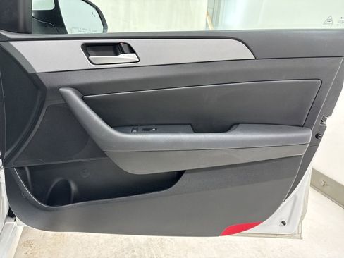 Used 2019 Hyundai Sonata SEL w/ Cargo Package image 7