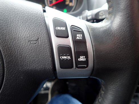 Used 2012 Suzuki SX4 AWD Hatchback image 16