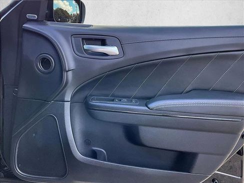 Used 2019 Dodge Charger Scat Pack w/ Daytona Edition Group image 18