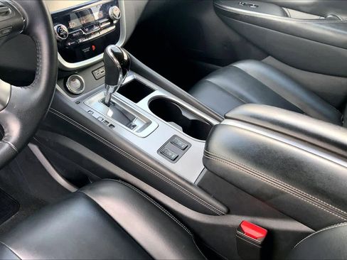 Used 2023 Nissan Murano SV image 15