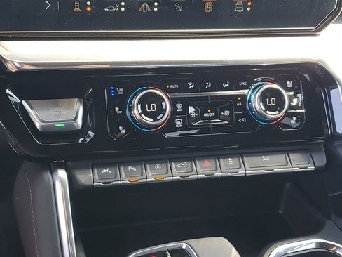 New 2026 GMC Sierra 1500 Denali image 18