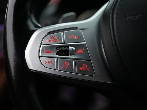 Used 2022 BMW 745e xDrive w/ M Sport Package image 47