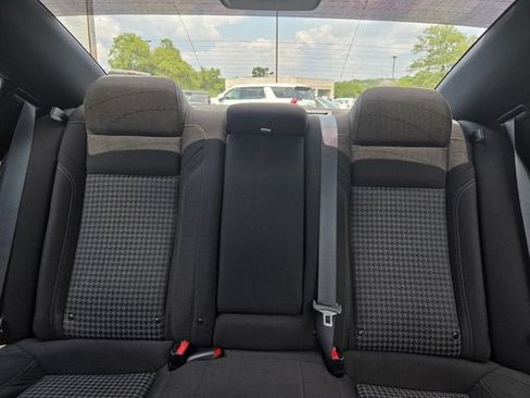 Used 2023 Dodge Charger SXT RWD image 18