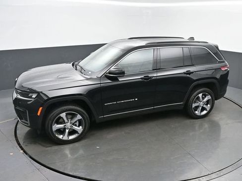 New 2026 Jeep Grand Cherokee Limited image 39