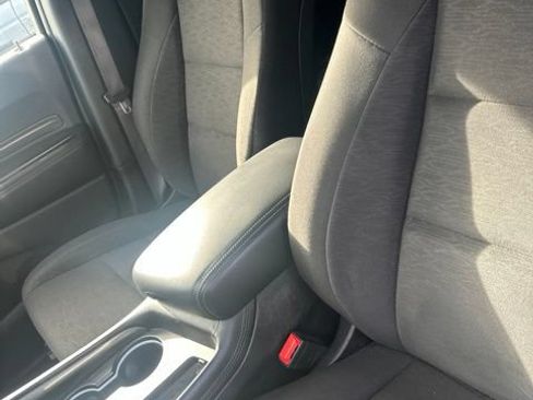 Certified 2023 Dodge Durango SXT Launch Edition RWD image 5