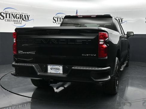 Certified 2025 Chevrolet Silverado 1500 Custom w/ LPO, Dark Essentials Package AWD/4WD image 8