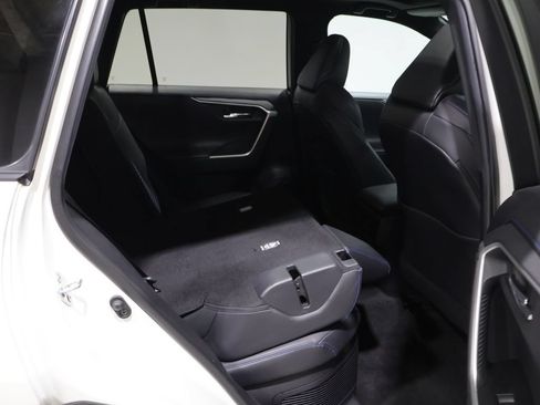 Used 2021 Toyota RAV4 XSE AWD/4WD image 21