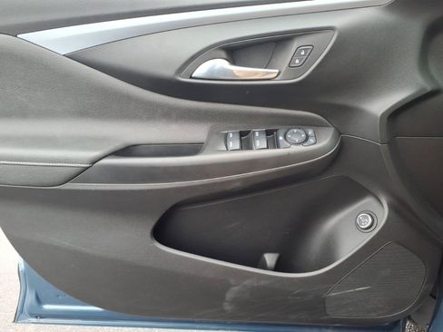 Used 2025 Buick Envista Preferred w/ Convenience I Package FWD image 23