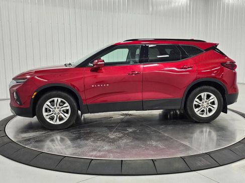 Used 2022 Chevrolet Blazer LT AWD/4WD image 2